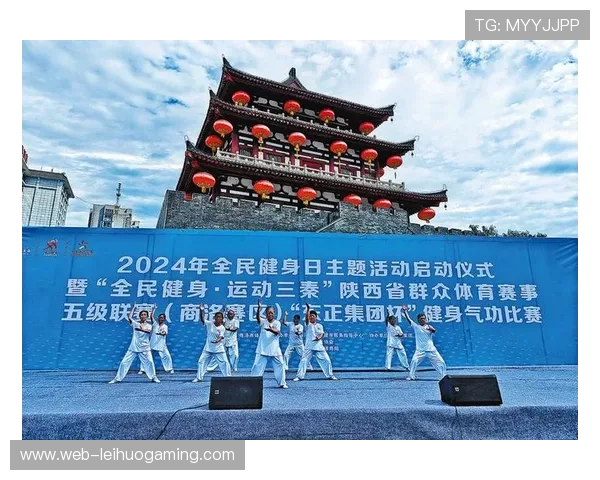 商洛群众运动公园排球场使用率高,市民健身需求旺盛 商洛群众运动公园排球场使用率高,市民健身需求旺盛